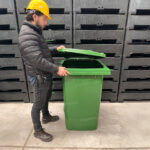 Bote de Basura 240 Lts. / 65 Galones color Verde - Imagen 8